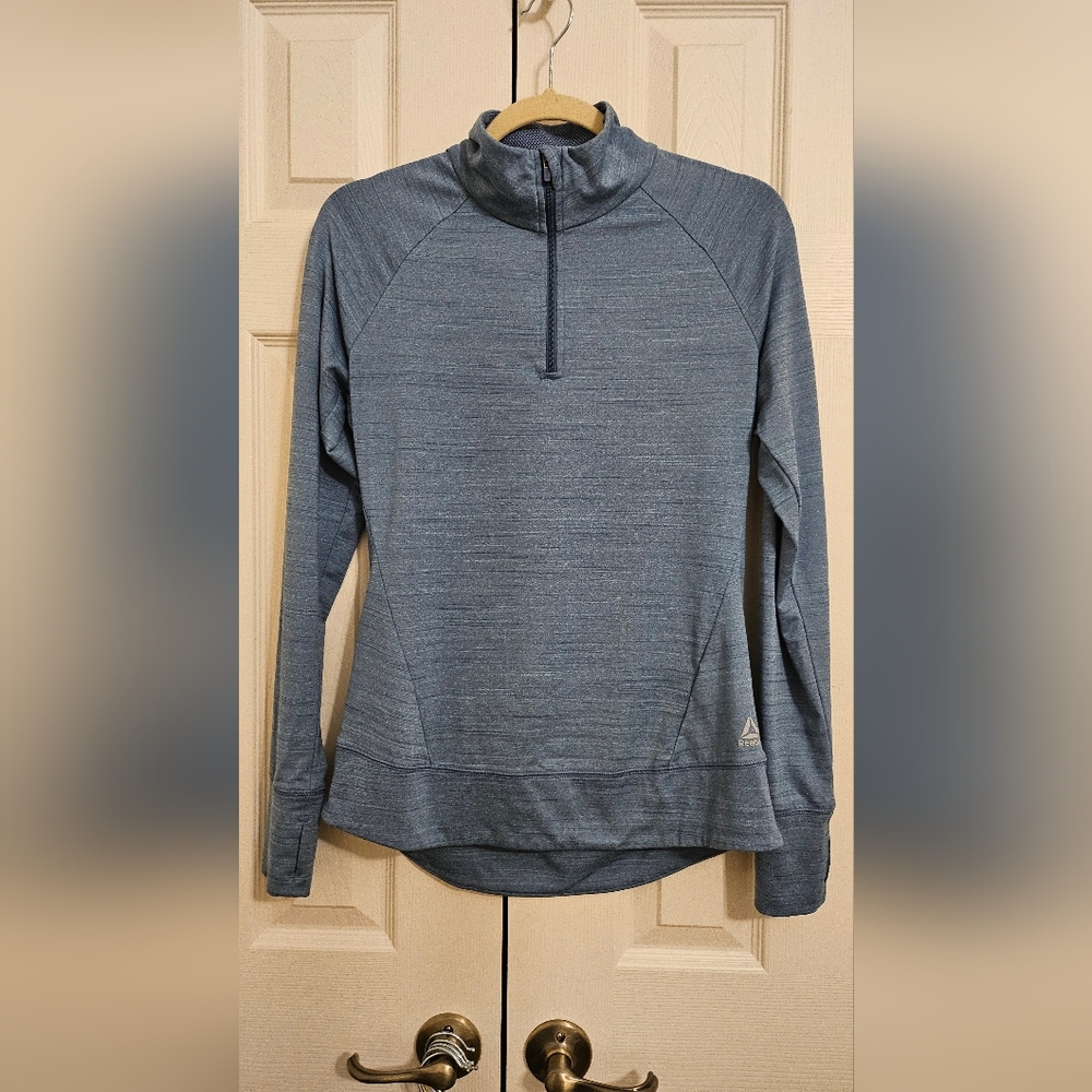REEBOK Womens Top. Size Medium